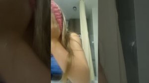 прихорашиваюсь