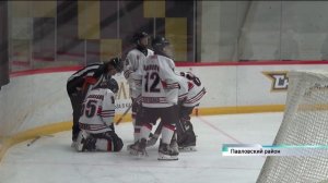 Юные хоккеисты из Алтайского края провели товарищеский матч со сверстниками из Казахстана