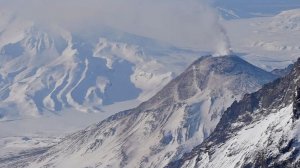 Вулкан Безымянный готовится к пиковой стадии извержения