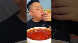 Мукбанг. ASMR. Китайцы едят на камеру. Мокбанг (1080p)