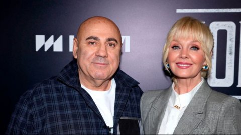 Пока Пригожин чистит трубы, Валерия колдует на кухне: как ведет быт звездная пара