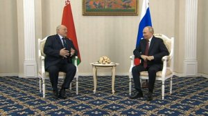 Путин и Лукашенко проводят переговоры в Бишкеке