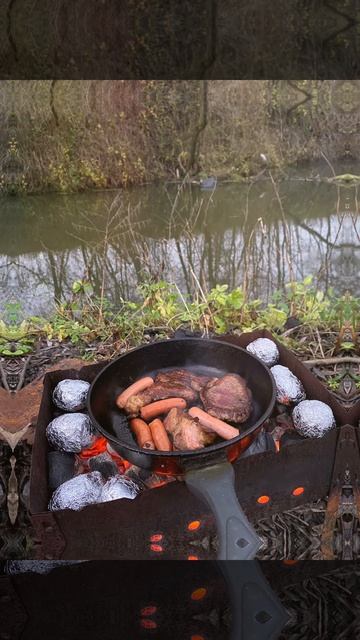Стейки на природе, еда на природе смотреть онлайн