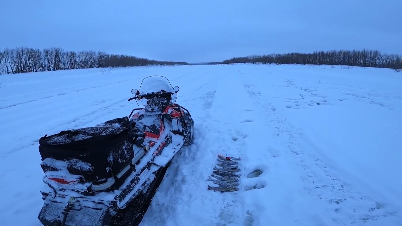 Любимая река в ноябре. На рыбалку за хариусом...