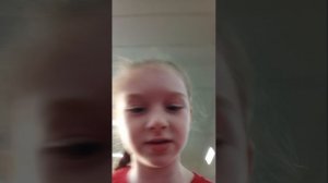 Прыгаю на батуте)