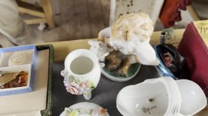 Предновогодний блошиный рынок New Year's Eve flea market. Блошка