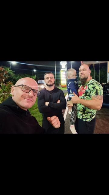 С днём рождения нас всех 
Спасибо всем! Кто был есть и будет рядом со мной! Я это всё очень ценю!