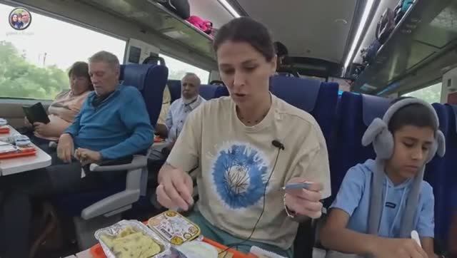 Наташа Замуж в Индию -ПАРАМ КУПИЛ ДОРОГИЕ БИЛЕТЫ на лучший поезд в Индии 26.11.2025