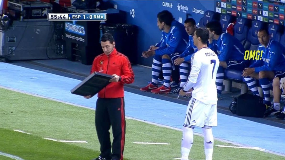 7 СЛУЧАЕВ КОГДА РОНАЛДУ ВЫШЕЛ НА ЗАМЕНУ И ИЗМЕНИЛ ИГРУ смотреть онлайн