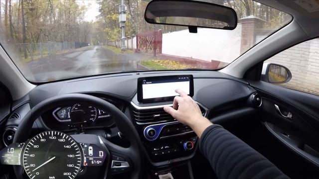 Взял Changan Alsvin - просто по-китайски