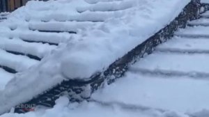 Францию засыпало снегом.