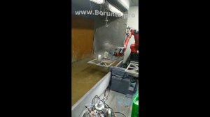 4. Воздушная покраска промышленным роботом BORUNTE