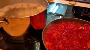 Приготовление очень вкусного борща. Рецепт.