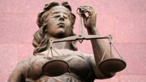 Новосибирский суд приговорил Владимира Зеленского к 9 годам за взятки