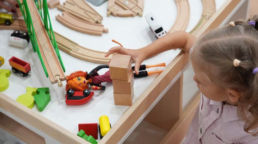 Эксперт рассказала о подготовке ребенка к школе и саду без слез после каникул