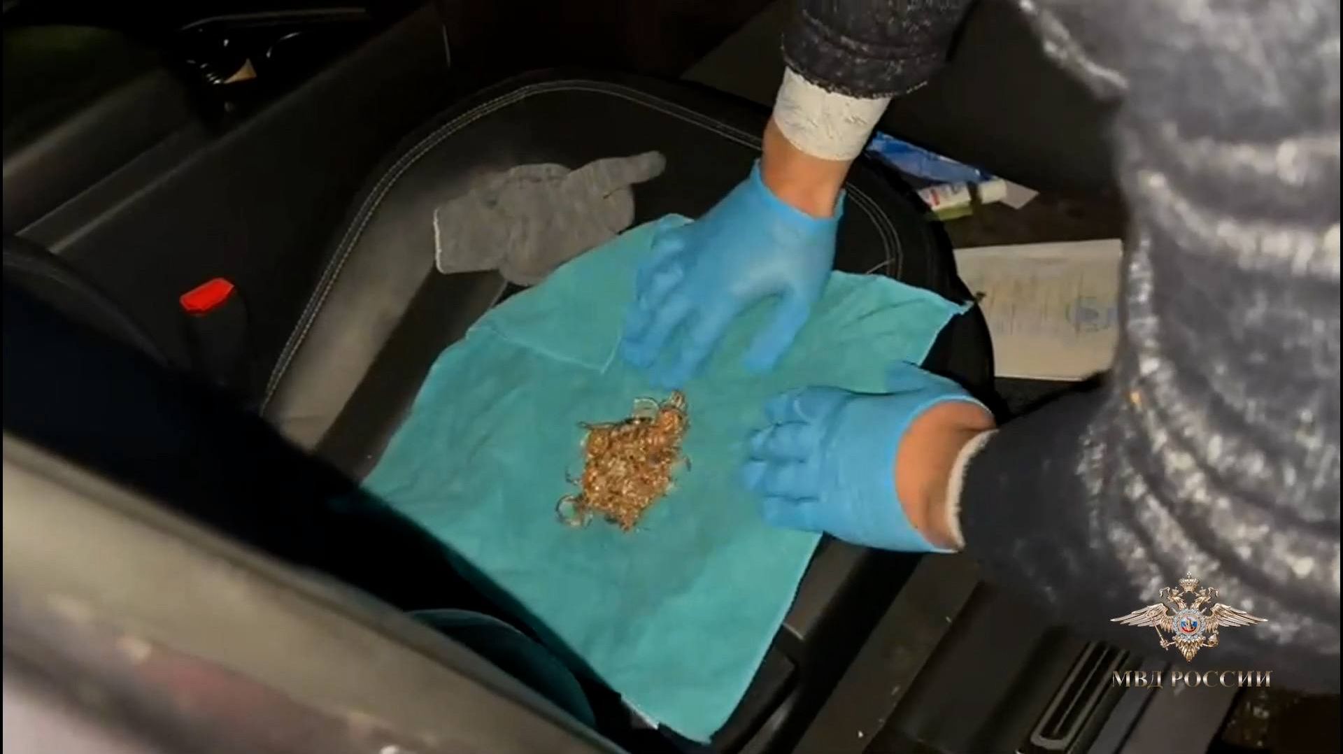 Задержаны подозреваемые в кражах из квартир, офисов и ювелирных салонов в нескольких регионах России