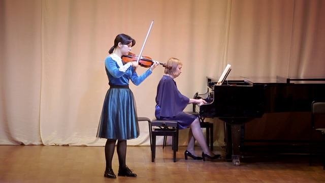 12 "Венгерский танец" для скрипки с фортепиано ре мажор, Брамс, исп. Балтачева Олеся смотреть онлайн