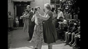 Мы с тобой недавно разошлися...