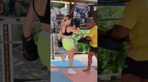 Уличная тренажерка Паттайя...