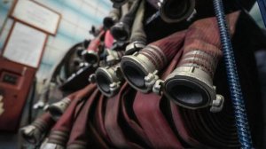 Пожар в цехе в Иркутске локализован на площади 3,5 тыс. кв. м