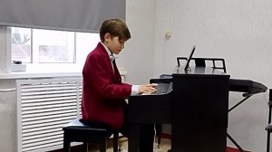 Его игра потрясла всех!
Лучшее произведение для ФОРТЕПИАНО.
Подарок для всех!
Играет Ярослав Петров!