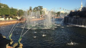 Парад фонтанов - водное великолепие ВДНХ.