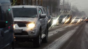 СНОВА СНЕГ И СНОВА ПРОБКИ