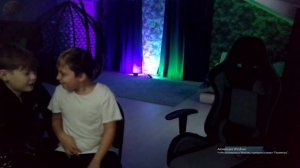 РАЗВЛЕКАШКИ НА ИРЛ СТРИМЕ