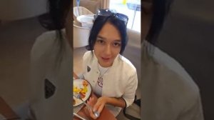 Едим хинкали с Алеутами и Валентиной