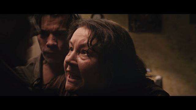 Смотреть онлайн Дурак - Трейлер смотреть онлайн