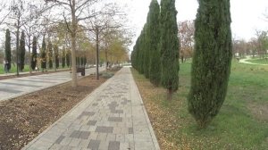 Прогулялись по парку к морю