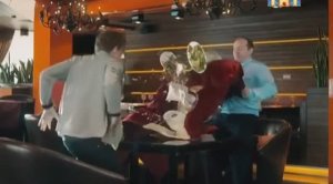 Нелепая ситуация в ресторане.