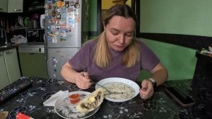 Окрошка, булочка на пару с начинкой #еда#вкусно#мукбанг