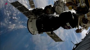 Пилотируемый корабль "Союз МС-28" пристыковался к Международной космической станции.