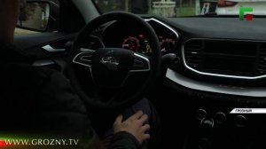 Отделение СФР по ЧР вручило ключи от новых автомобилей пострадавшим на производстве