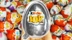 СЕРЕБРЯНЫЙ КИНДЕР СЮРПРИЗ! ЧТО? КАКАЯ ИГРУШКА ВНУТРИ