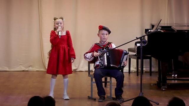 03 Сл. О. Каганович, муз. А. Васкауцан «Матрешка», исп. Ворожцова Анна (вокал), Ельцов Сергей (баян) смотреть онлайн