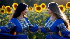 Когда девчули задают тон частушки звучат по-особенному