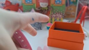 распоковка сюрпризов,/я всё сама (сделала)