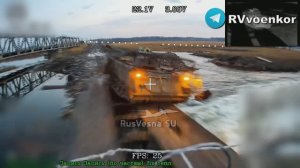 🇷🇺💥🇺🇦Бои у Купянска: НАТОвская техника пытается прорваться к городу через реку Оскол