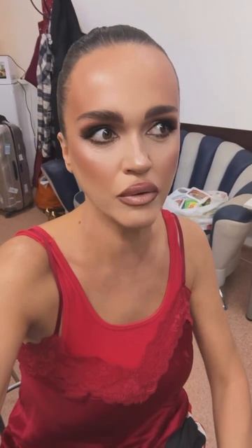 Певица Слава негодует от нулевой бабки