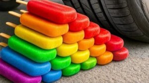 Потрясающие эксперименты! &Car vs Crunchy Rainbow Гигантская пирамида из хрустящего мороженого
