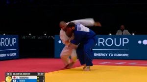 Российским дзюдоистам вернули право выступать на турнирах под флагом РФ.