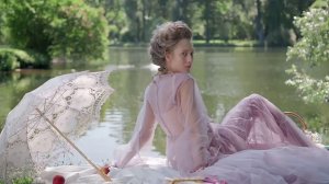 НЕ ГРУСТИТЕ, МАДАМ