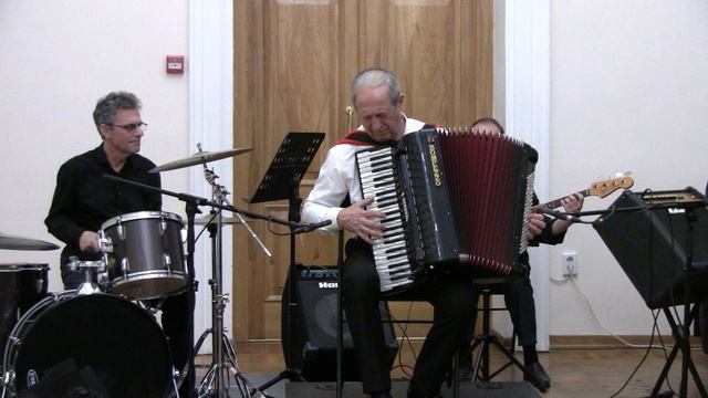 Моретти "Очарование". Играет новосибирский аккордеонист Владимир Никулин