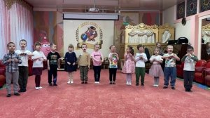 "С днём мамы". Поздравление группы №7 "Светлячки"