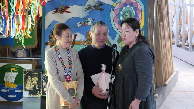 Выставка Петра Новгородова КЫЛЫ САҔАР КЫРЫЫМПА