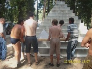 Дмитрий Павлов: Гипотеза существования гиперболических полей