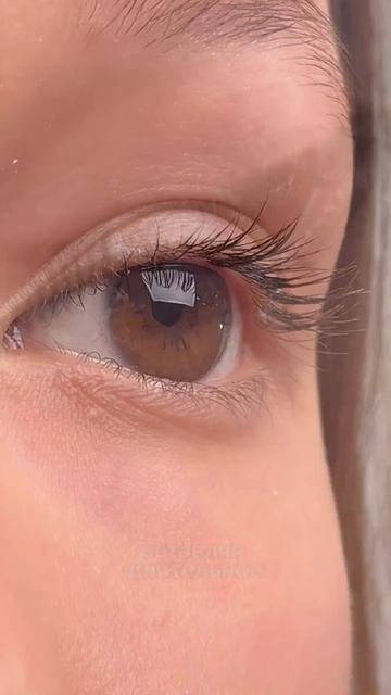 Иногда одного движения достаточно чтобы понять  это не обычный уход