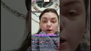 Мало денег аферюге.